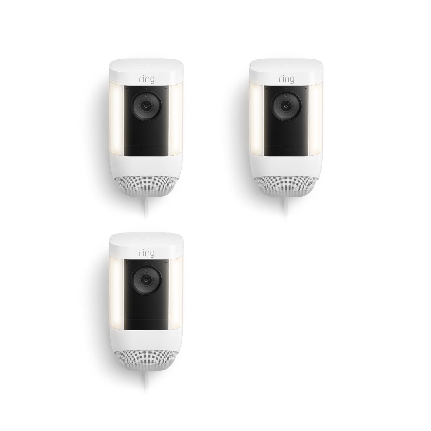 Wit:3-Pack Spotlight Cam Pro Plug-In